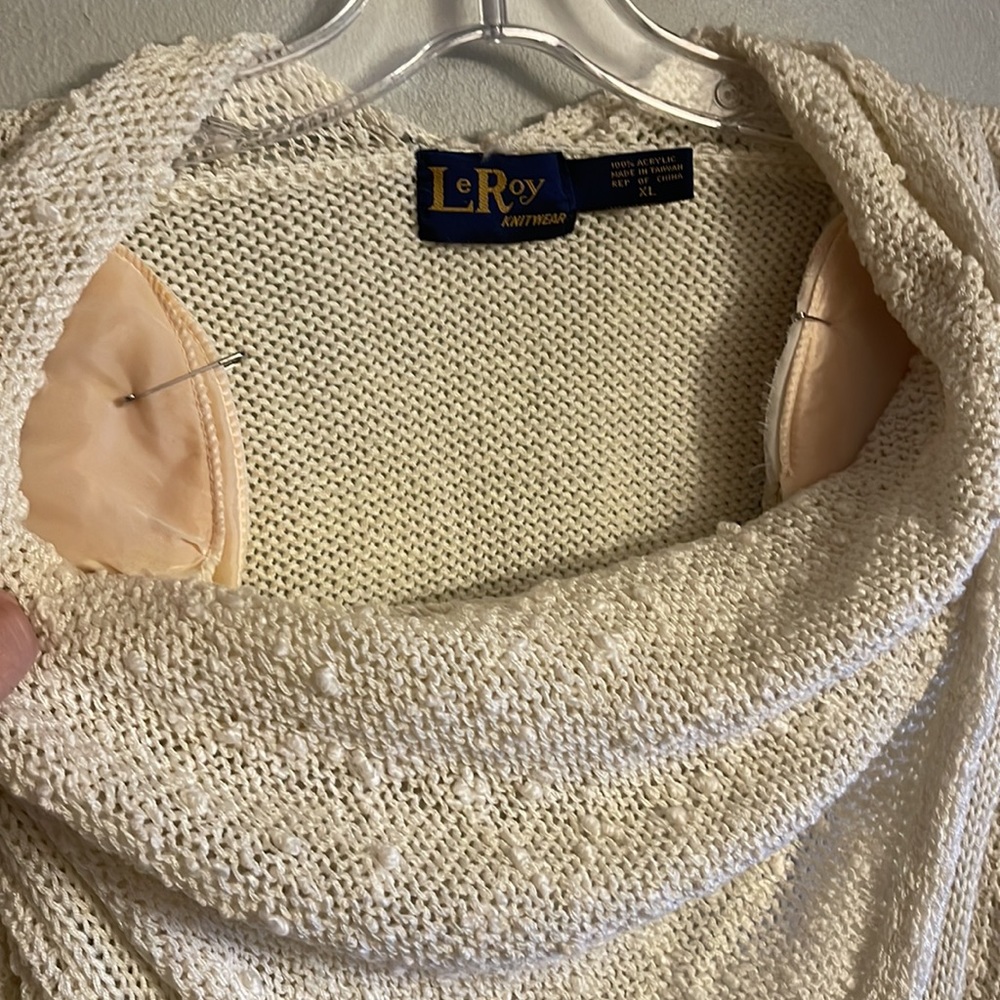 Oversized Vintage Artisanal Cream Cowl Neck Sweater - Picture 16 of 16